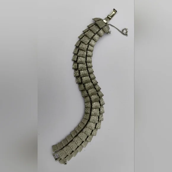 Art Deco Puccini Metal Crocodile Style Bracelet Wide Signed Silver Toned - Picture 3 of 15